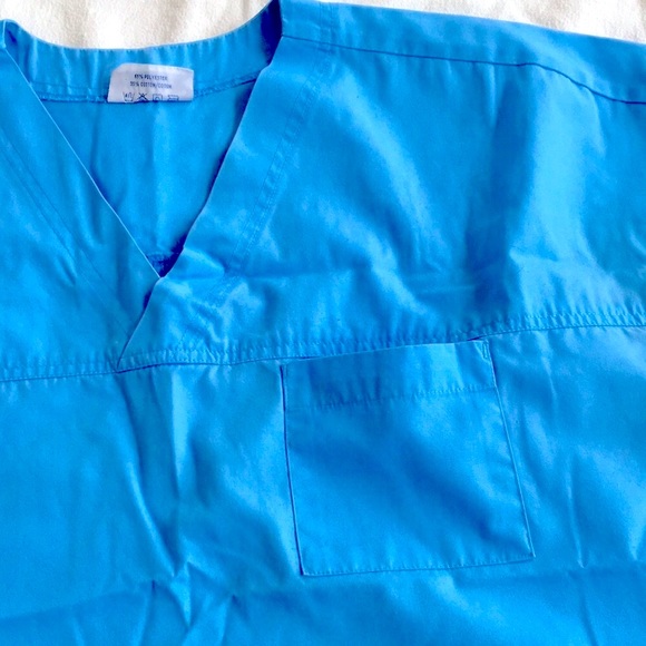 Mobb Classic Unisex Scrub Set. Shirt + Pants - Picture 3 of 10